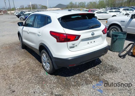 2017 Nissan Rogue Sport S из США, поврежденный, VIN JN1BJ1CP4HW016685